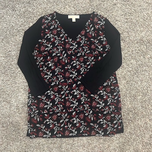 Michael Kors 3/4 sleeve. Medium. Black/maroon/cream. - Picture 1 of 5